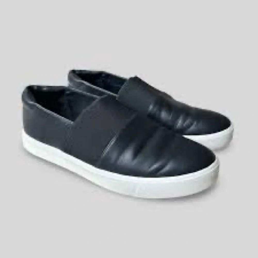 Vince Corbin Black Leather Platform Elastic Slip On Shoes Women's Size 9